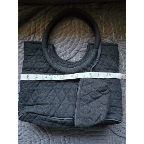 Victorian Heart Black Quilted Top Handle Handbag - Picture 4 of 5